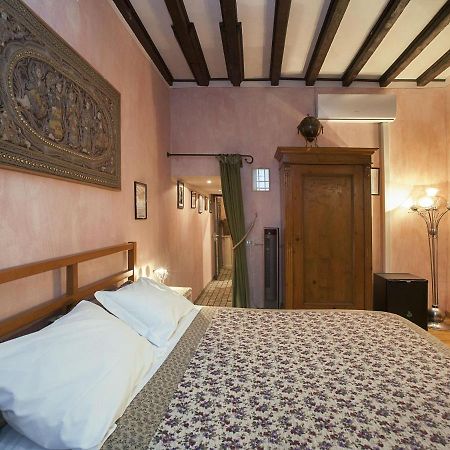 フィレンツェ カーサ ディ アンヌスカ Bed & Breakfast エクステリア 写真